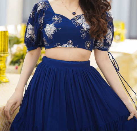 best ethnic wear for women and men in raipur