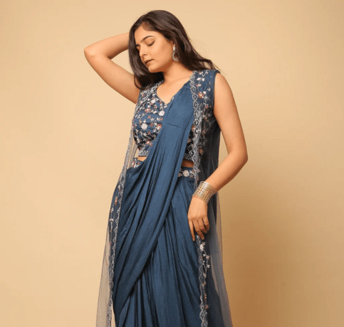 best ethnic wear for women and men in raipur