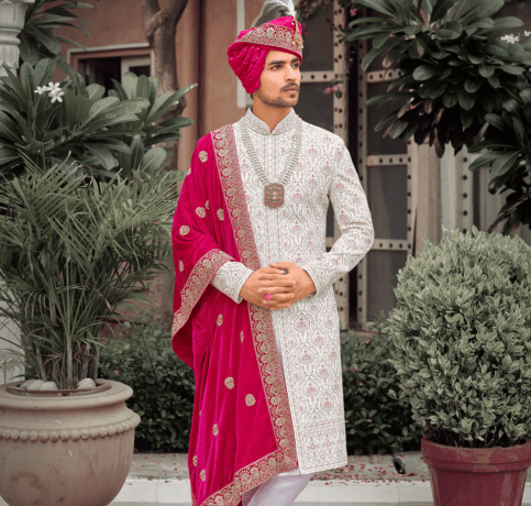 best ethnic wear for women and men in raipur