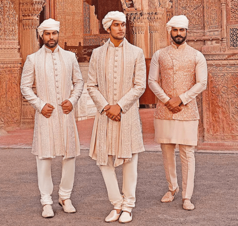 best ethnic wear for women and men in raipur