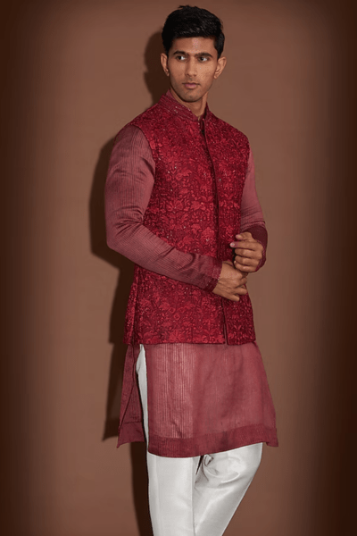 best ethnic wear for women and men in raipur