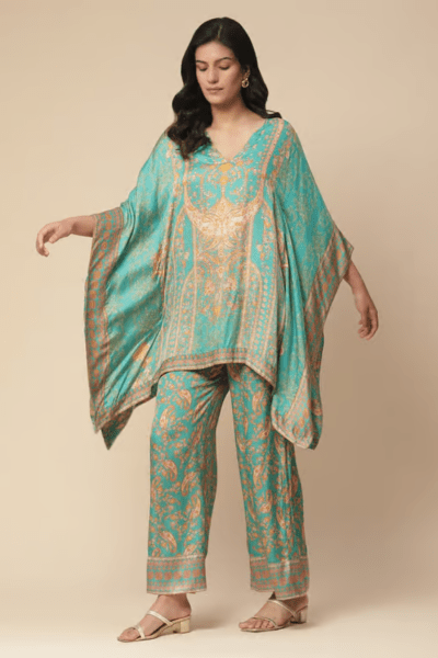 best ethnic wear for women and men in raipur